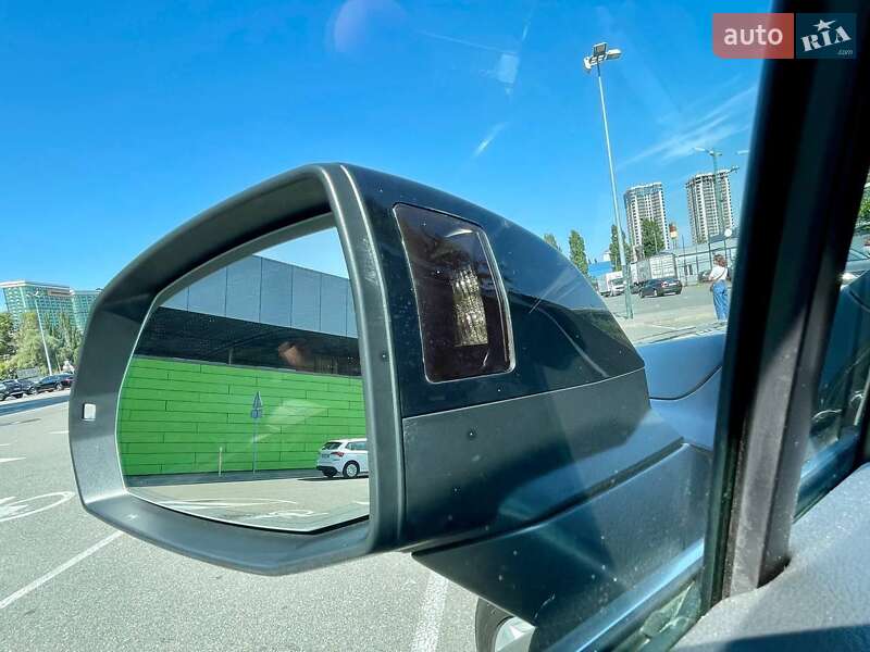 Внедорожник / Кроссовер Audi Q7 2017 в Киеве фото 29 Внедорожник / Кроссовер Audi Q7 2017 в Киеве