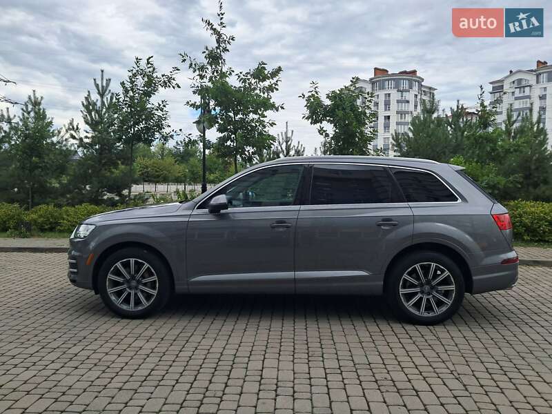Внедорожник / Кроссовер Audi Q7 2016 в Ивано-Франковске