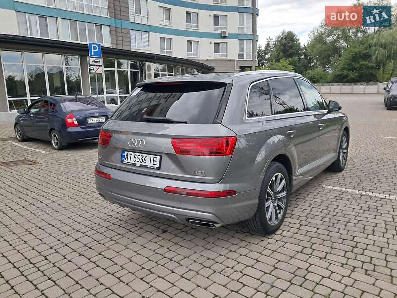 Внедорожник / Кроссовер Audi Q7 2016 в Ивано-Франковске