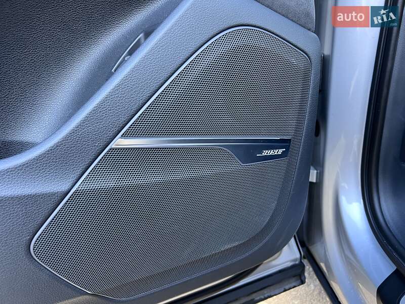 Позашляховик / Кросовер Audi Q7 2017 в Києві