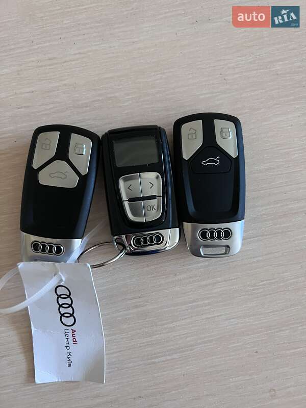 Позашляховик / Кросовер Audi Q7 2017 в Києві