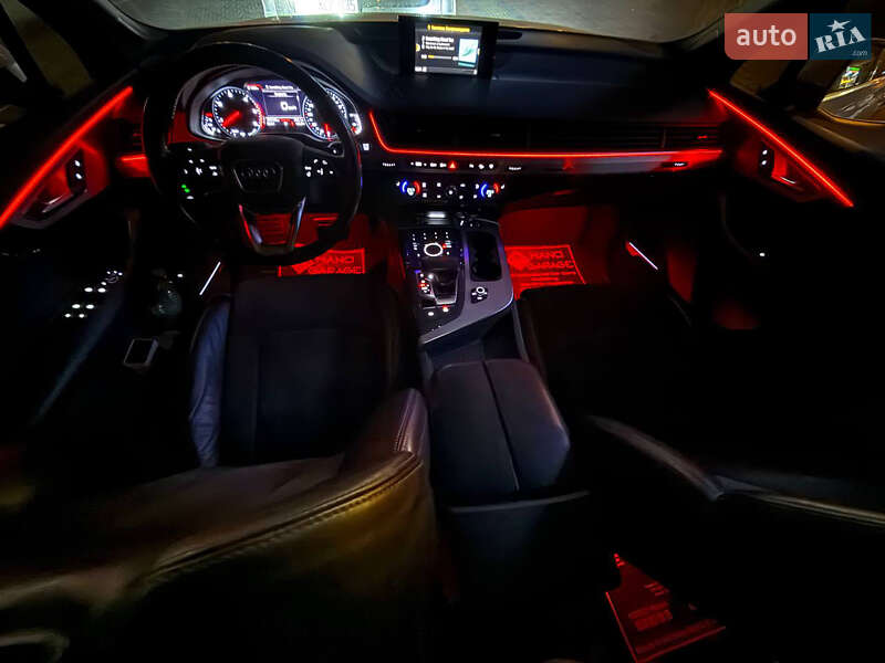 Позашляховик / Кросовер Audi Q7 2017 в Одесі фото 21 Позашляховик / Кросовер Audi Q7 2017 в Одесі