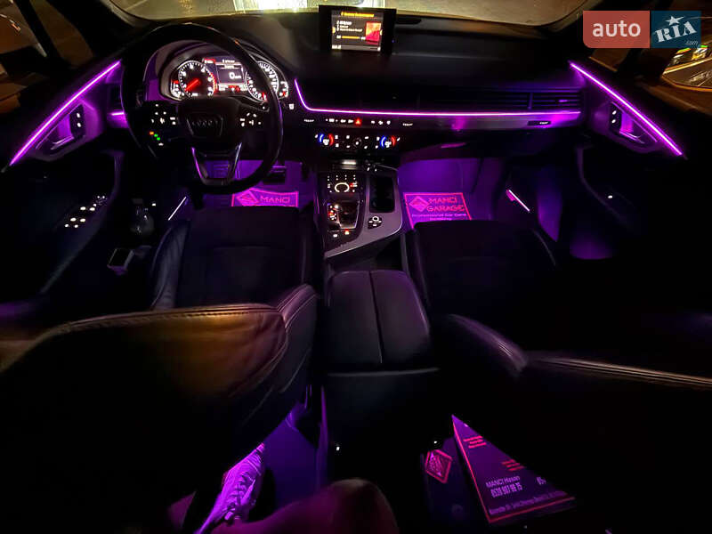 Позашляховик / Кросовер Audi Q7 2017 в Одесі фото 20 Позашляховик / Кросовер Audi Q7 2017 в Одесі