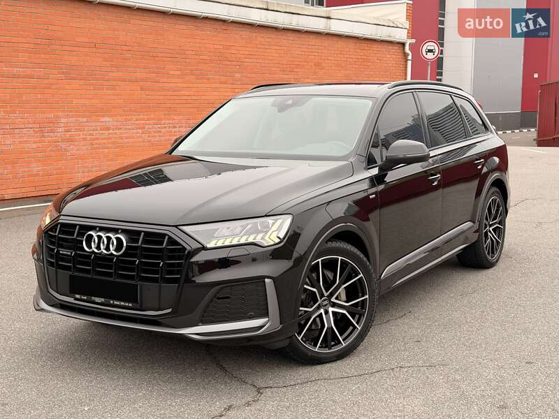 Позашляховик / Кросовер Audi Q7 2022 в Києві фото 11 Позашляховик / Кросовер Audi Q7 2022 в Києві