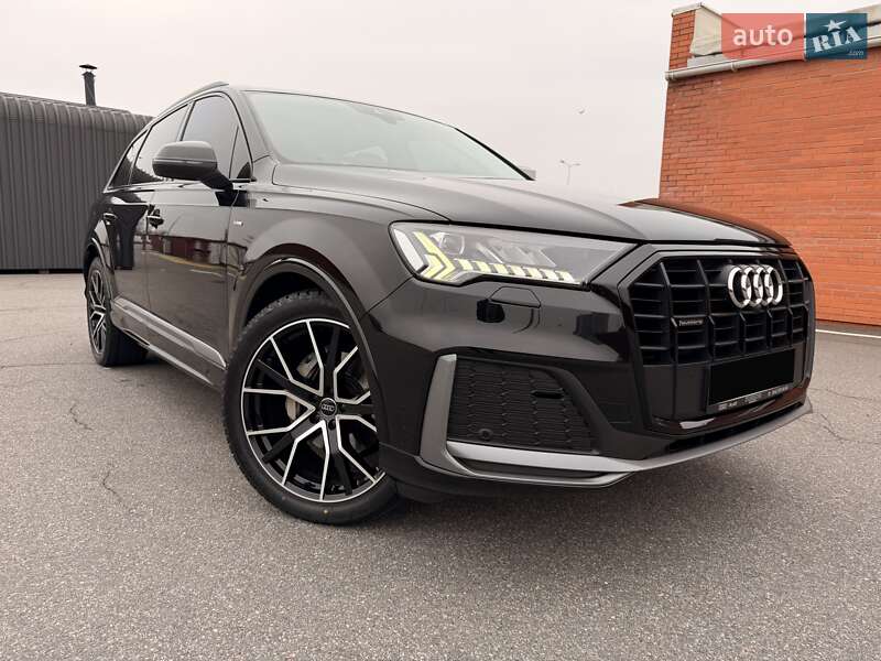 Позашляховик / Кросовер Audi Q7 2022 в Києві фото 22 Позашляховик / Кросовер Audi Q7 2022 в Києві