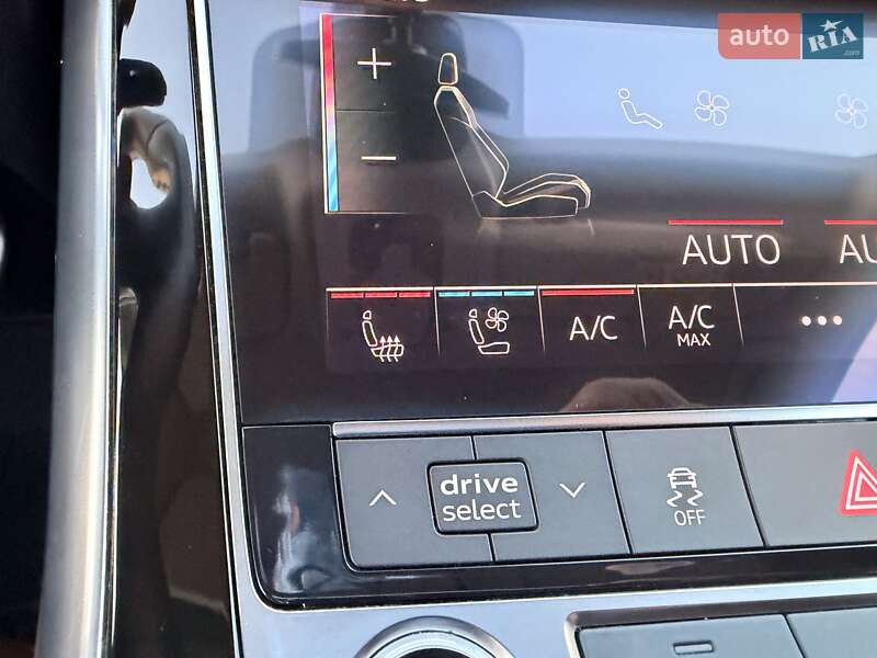 Позашляховик / Кросовер Audi Q7 2022 в Києві фото 45 Позашляховик / Кросовер Audi Q7 2022 в Києві