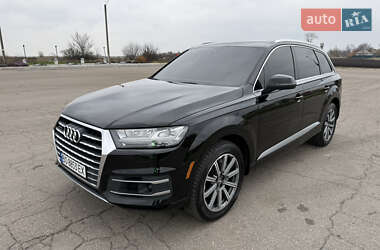 Внедорожник / Кроссовер Audi Q7 2017 в Кропивницком