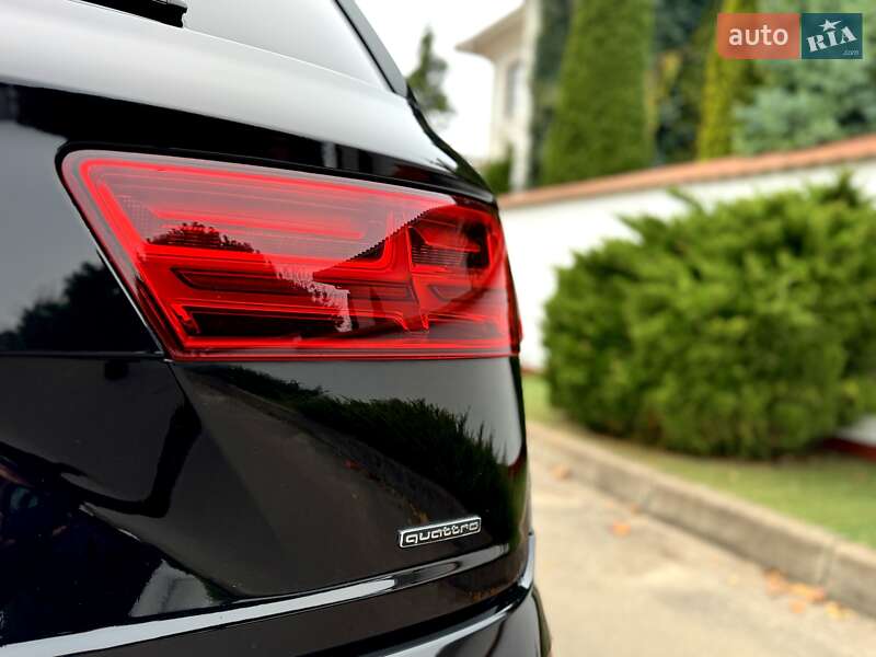 Внедорожник / Кроссовер Audi Q7 2018 в Ровно