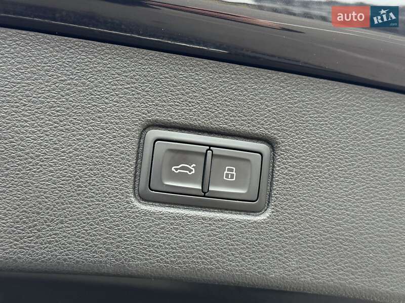 Внедорожник / Кроссовер Audi Q7 2016 в Киеве фото 150 Внедорожник / Кроссовер Audi Q7 2016 в Киеве