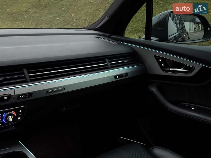 Внедорожник / Кроссовер Audi Q7 2016 в Киеве фото 163 Внедорожник / Кроссовер Audi Q7 2016 в Киеве