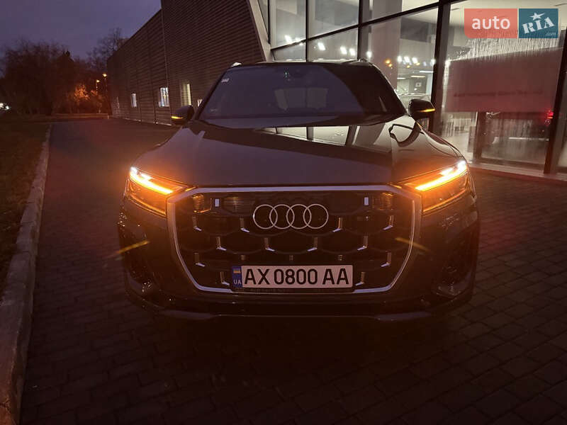 Внедорожник / Кроссовер Audi Q7 2024 в Харькове