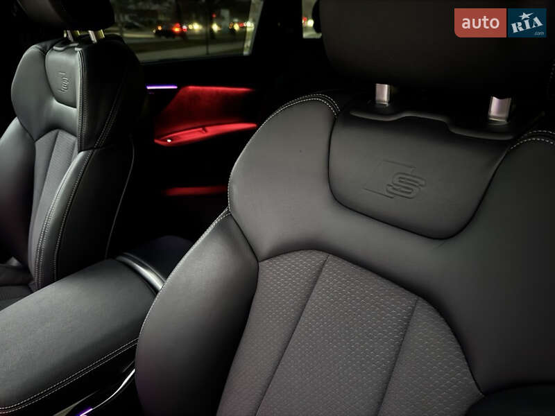 Внедорожник / Кроссовер Audi Q7 2024 в Харькове