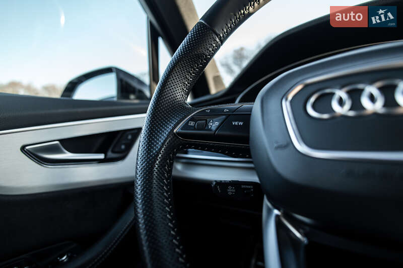 Позашляховик / Кросовер Audi Q7 2017 в Львові фото 47 Позашляховик / Кросовер Audi Q7 2017 в Львові