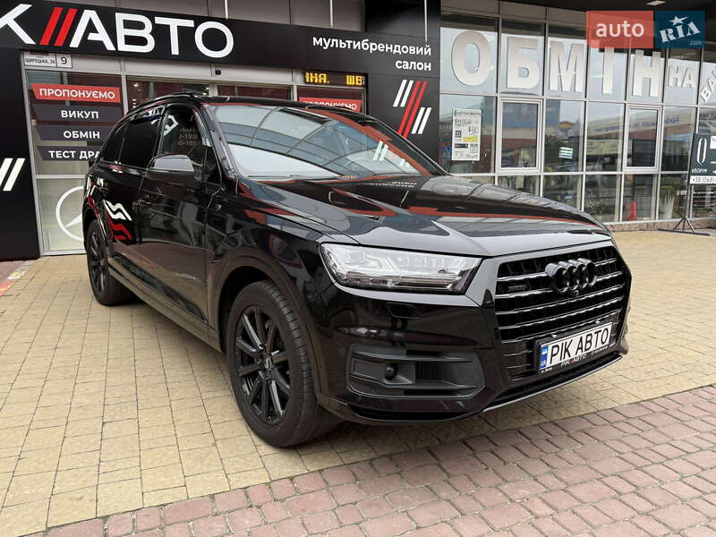 Позашляховик / Кросовер Audi Q7 2018 в Львові