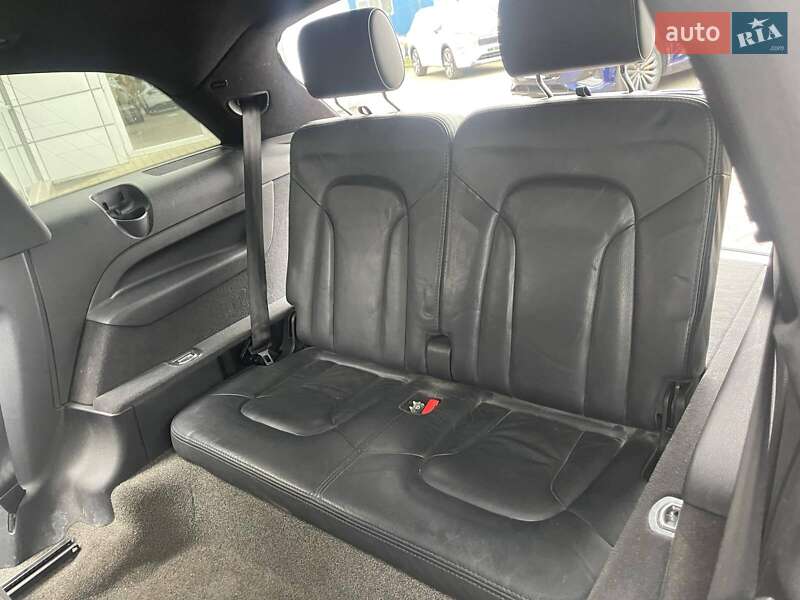 Позашляховик / Кросовер Audi Q7 2006 в Чернівцях фото 38 Позашляховик / Кросовер Audi Q7 2006 в Чернівцях