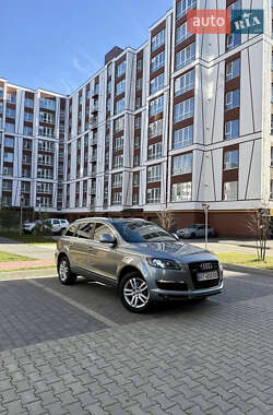 Позашляховик / Кросовер Audi Q7 2006 в Івано-Франківську