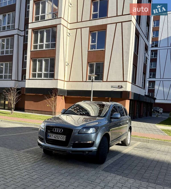 Внедорожник / Кроссовер Audi Q7 2006 в Ивано-Франковске фото 9 Внедорожник / Кроссовер Audi Q7 2006 в Ивано-Франковске