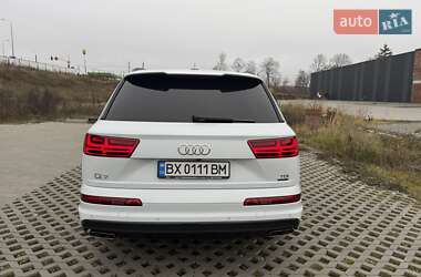 Внедорожник / Кроссовер Audi Q7 2017 в Хмельницком