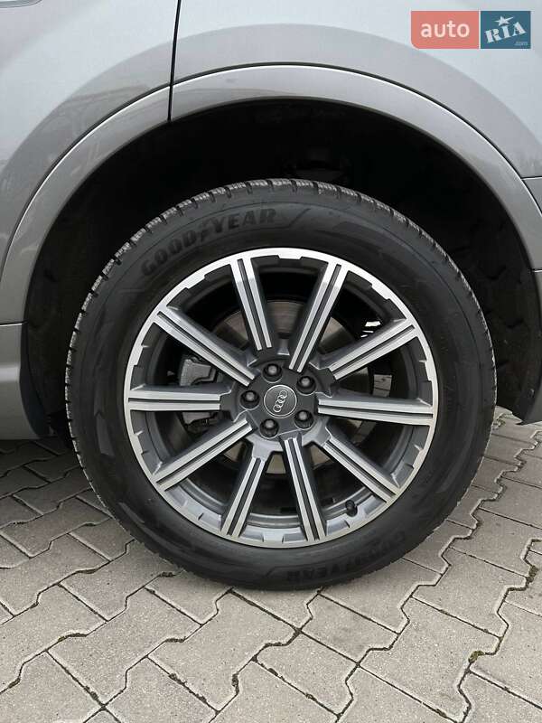 Внедорожник / Кроссовер Audi Q7 2017 в Тернополе