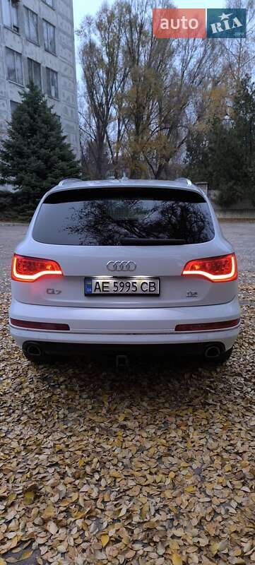 Внедорожник / Кроссовер Audi Q7 2015 в Днепре фото 21 Внедорожник / Кроссовер Audi Q7 2015 в Днепре