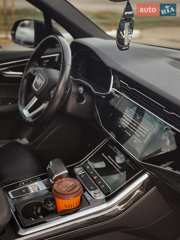 Позашляховик / Кросовер Audi Q7 2019 в Миколаєві