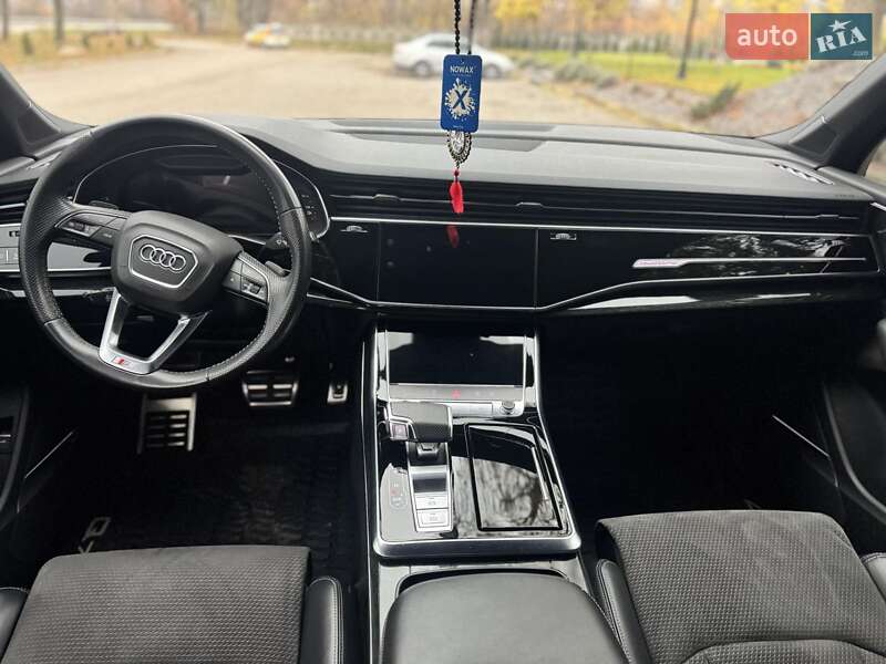 Внедорожник / Кроссовер Audi Q7 2020 в Звягеле фото 25 Внедорожник / Кроссовер Audi Q7 2020 в Звягеле