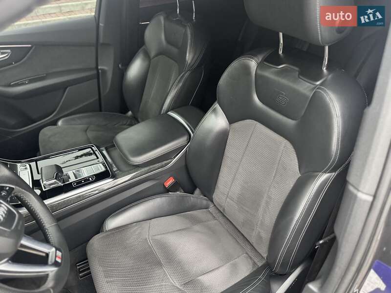 Внедорожник / Кроссовер Audi Q7 2020 в Звягеле фото 35 Внедорожник / Кроссовер Audi Q7 2020 в Звягеле