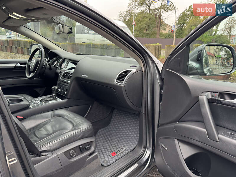 Позашляховик / Кросовер Audi Q7 2008 в Вінниці