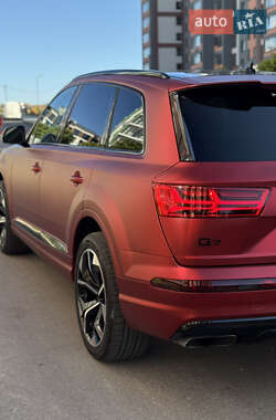 Внедорожник / Кроссовер Audi Q7 2018 в Киеве