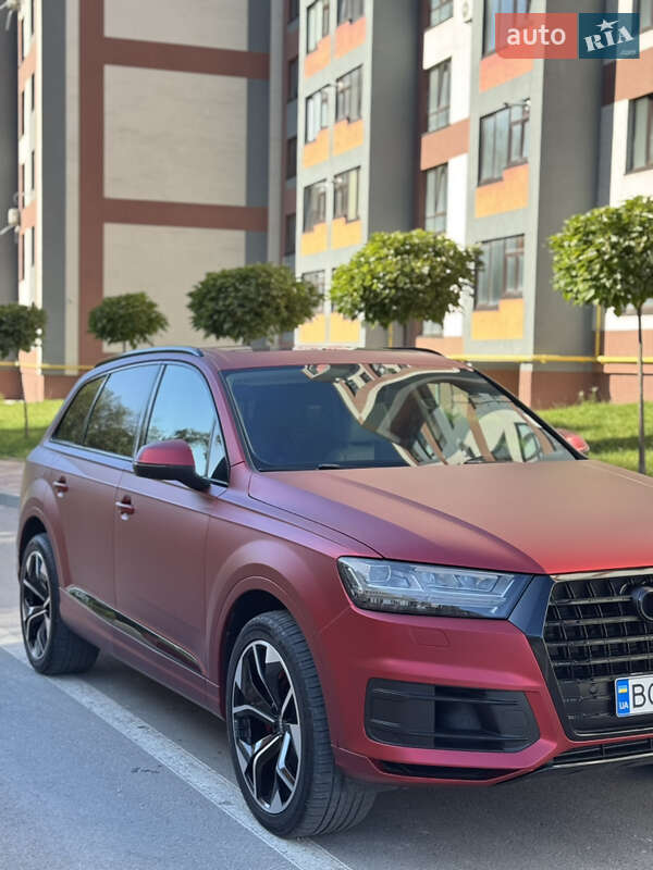 Позашляховик / Кросовер Audi Q7 2018 в Києві фото 21 Позашляховик / Кросовер Audi Q7 2018 в Києві