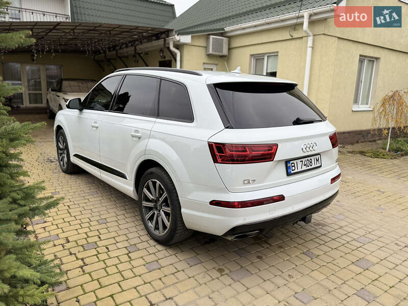 Позашляховик / Кросовер Audi Q7 2016 в Кременчуці фото 4 Позашляховик / Кросовер Audi Q7 2016 в Кременчуці