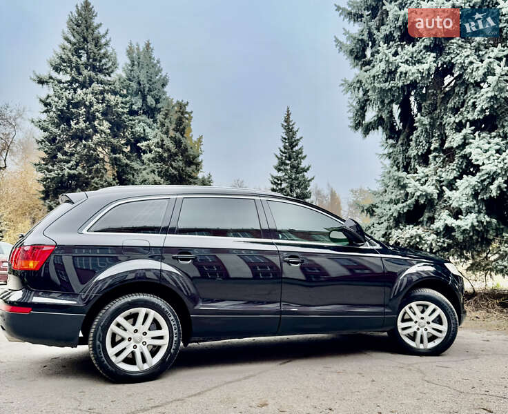 Позашляховик / Кросовер Audi Q7 2007 в Дніпрі