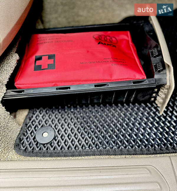 Позашляховик / Кросовер Audi Q7 2007 в Дніпрі