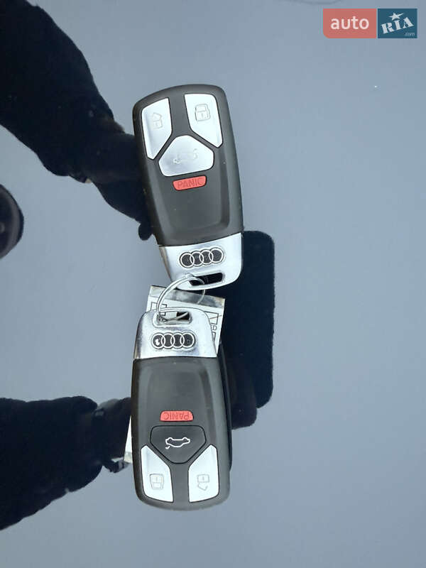 Позашляховик / Кросовер Audi Q7 2017 в Львові