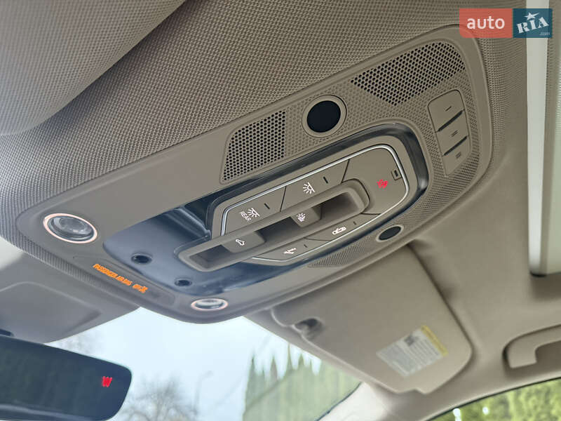 Позашляховик / Кросовер Audi Q7 2017 в Львові