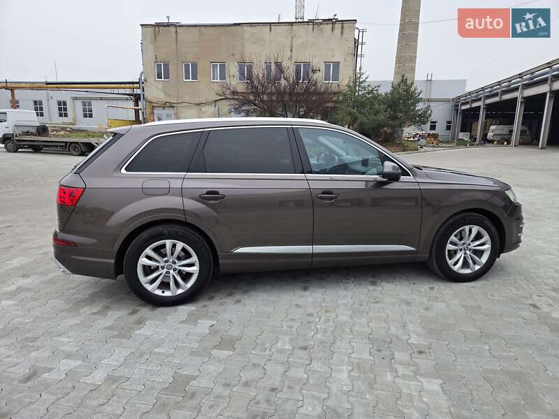 Позашляховик / Кросовер Audi Q7 2017 в Луцьку фото 12 Позашляховик / Кросовер Audi Q7 2017 в Луцьку