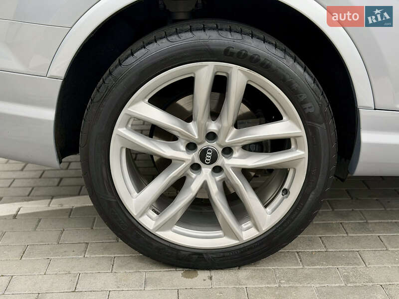 Внедорожник / Кроссовер Audi Q7 2018 в Ровно фото 17 Внедорожник / Кроссовер Audi Q7 2018 в Ровно