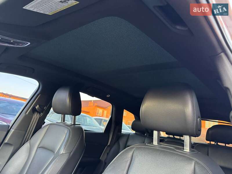 Позашляховик / Кросовер Audi Q7 2017 в Луцьку