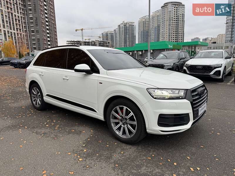 Позашляховик / Кросовер Audi Q7 2016 в Києві фото 7 Позашляховик / Кросовер Audi Q7 2016 в Києві
