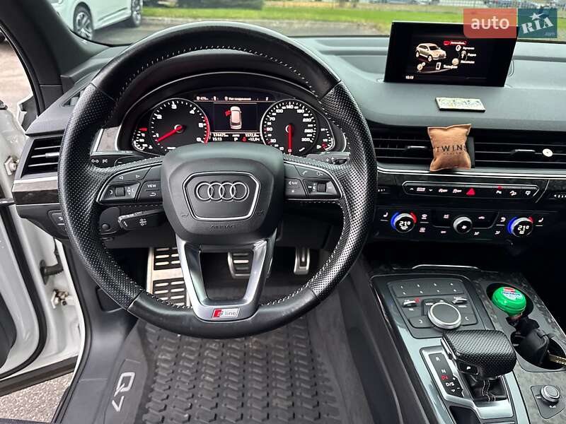 Позашляховик / Кросовер Audi Q7 2016 в Києві фото 36 Позашляховик / Кросовер Audi Q7 2016 в Києві