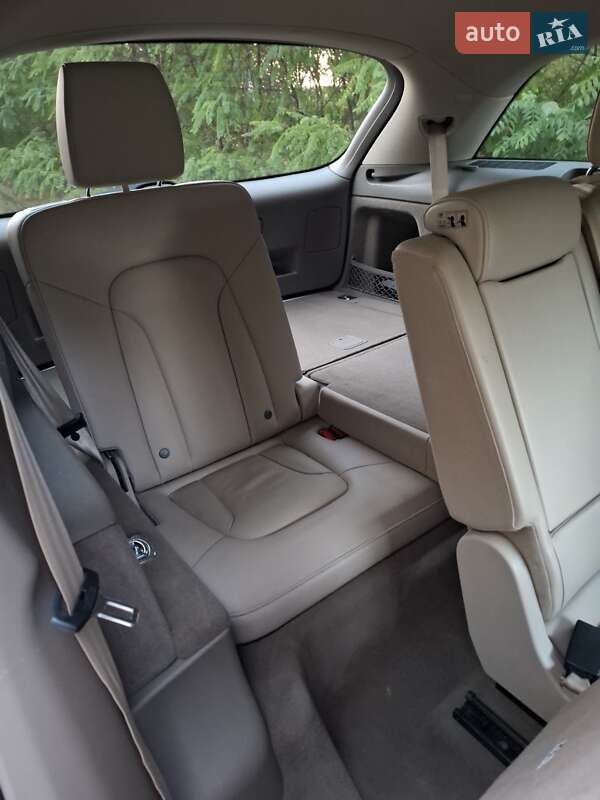 Позашляховик / Кросовер Audi Q7 2014 в Луцьку