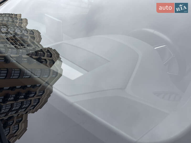 Внедорожник / Кроссовер Audi Q7 2016 в Киеве