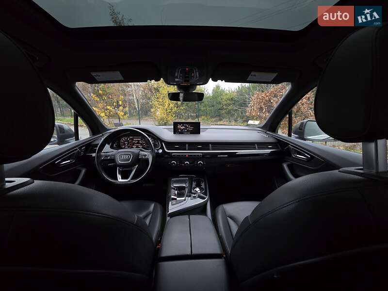 Позашляховик / Кросовер Audi Q7 2016 в Хмельницькому
