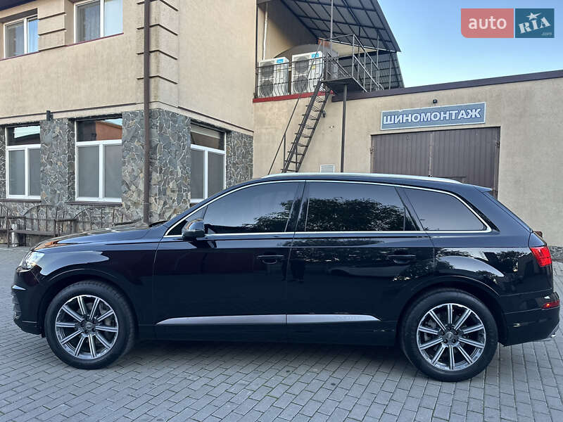 Внедорожник / Кроссовер Audi Q7 2016 в Владимире