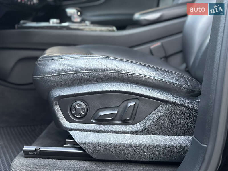 Внедорожник / Кроссовер Audi Q7 2016 в Владимире