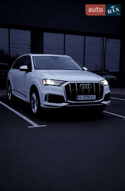 Внедорожник / Кроссовер Audi Q7 2019 в Полтаве