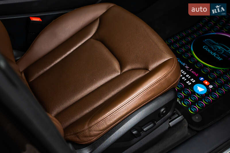 Позашляховик / Кросовер Audi Q7 2017 в Луцьку