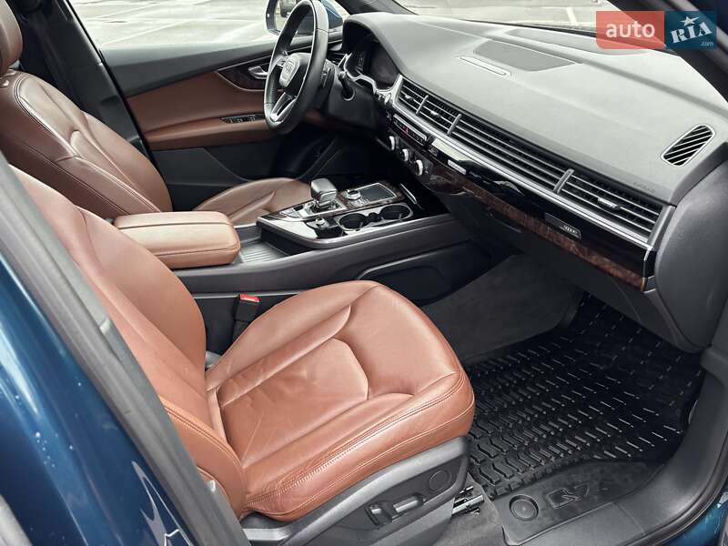 Внедорожник / Кроссовер Audi Q7 2018 в Ирпене
