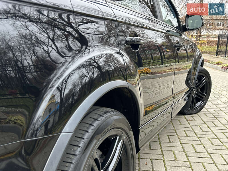 Позашляховик / Кросовер Audi Q7 2015 в Прилуках фото 14 Позашляховик / Кросовер Audi Q7 2015 в Прилуках