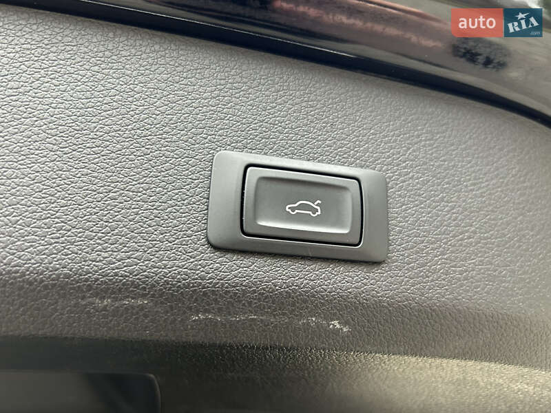 Позашляховик / Кросовер Audi Q7 2015 в Прилуках фото 24 Позашляховик / Кросовер Audi Q7 2015 в Прилуках